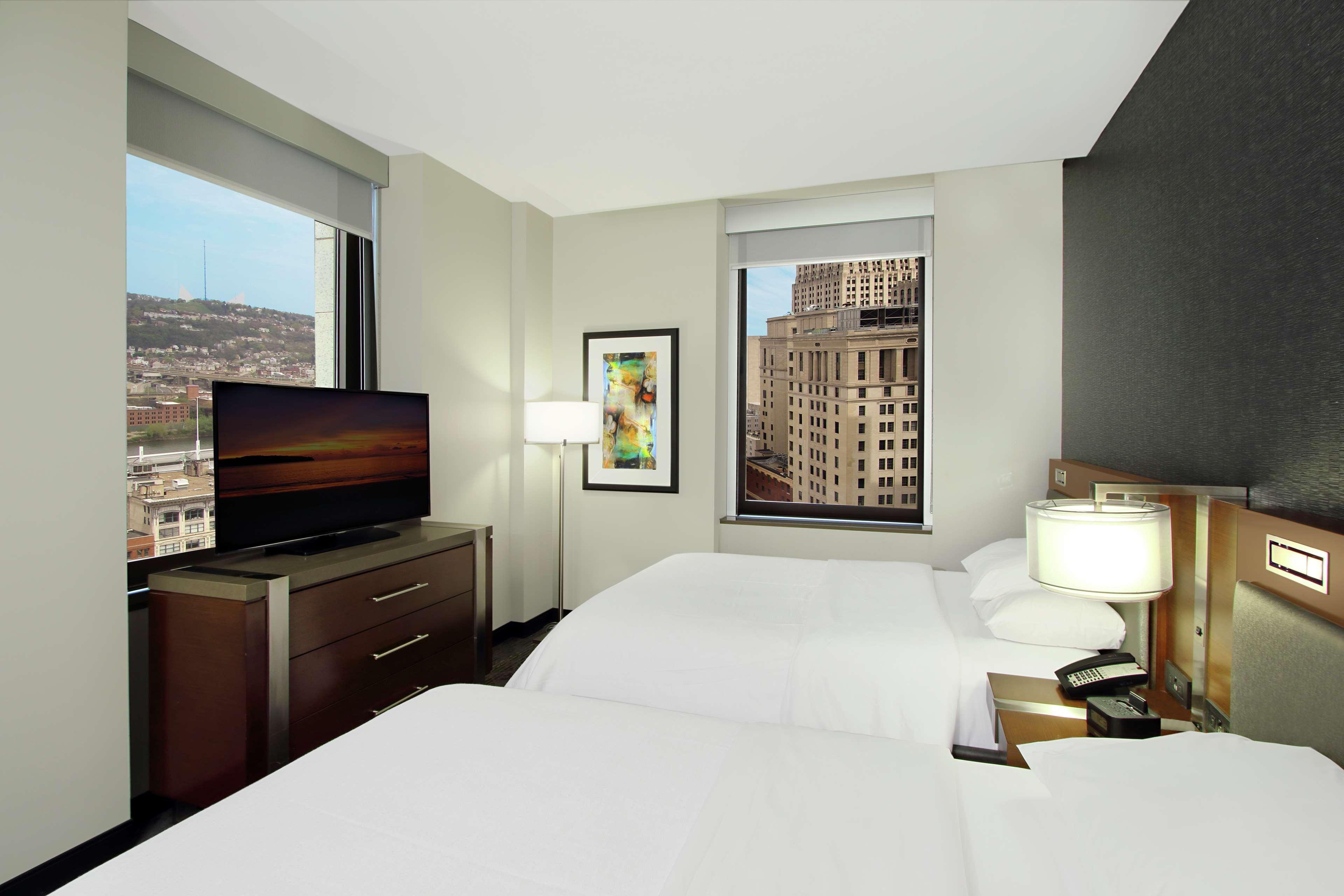 Embassy Suites Pittsburgh-Downtown Eksteriør bilde