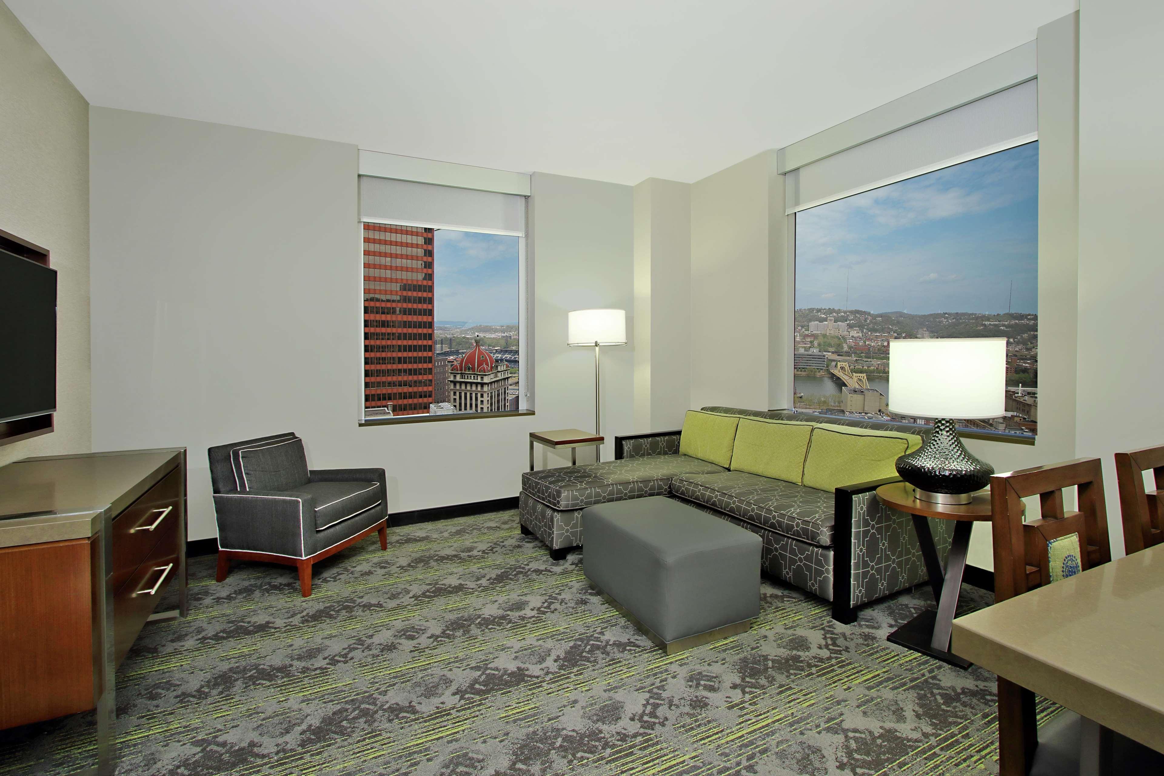 Embassy Suites Pittsburgh-Downtown Eksteriør bilde