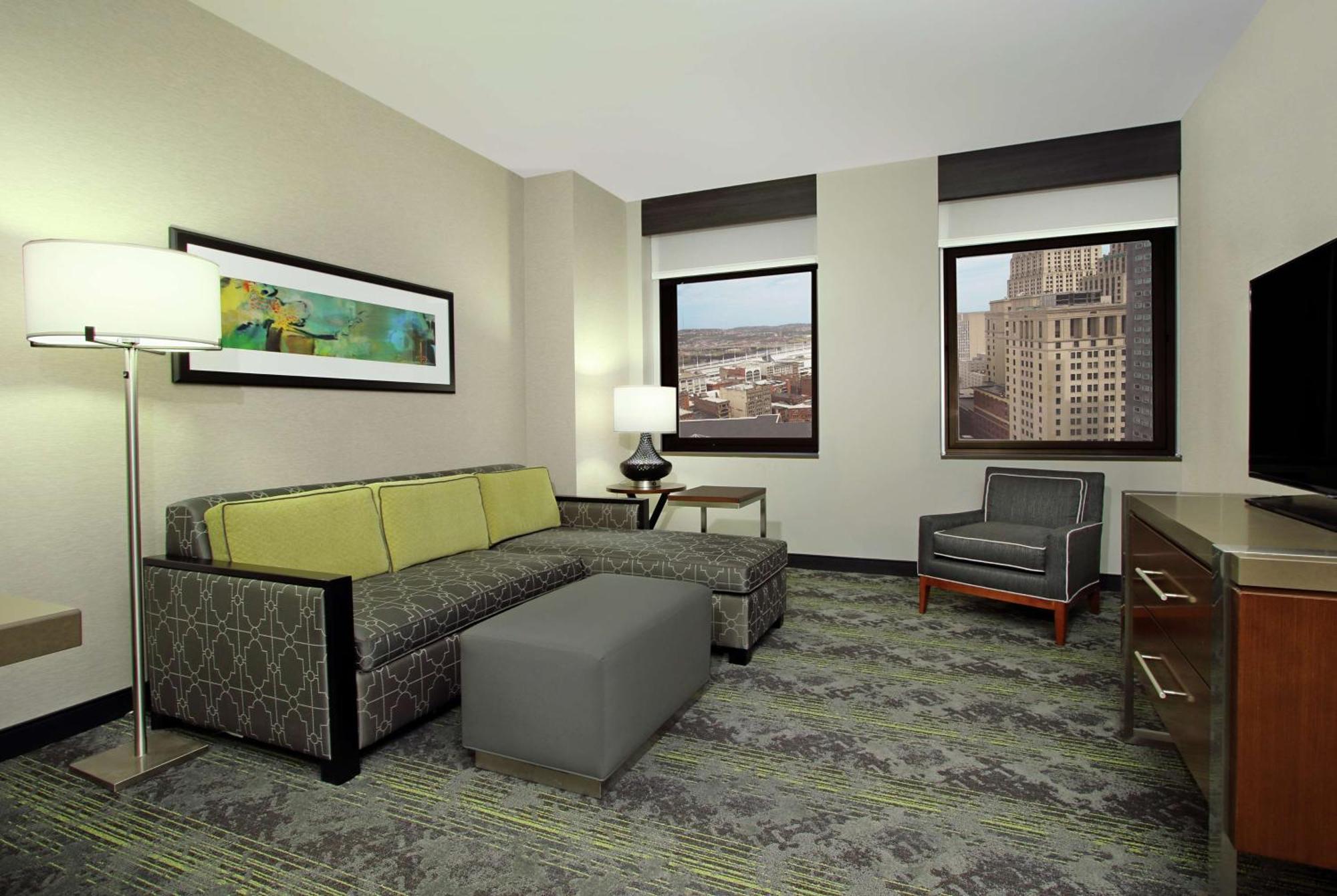 Embassy Suites Pittsburgh-Downtown Eksteriør bilde